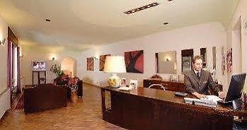 Hotel Miralago San Potito Sannitico 外观 照片